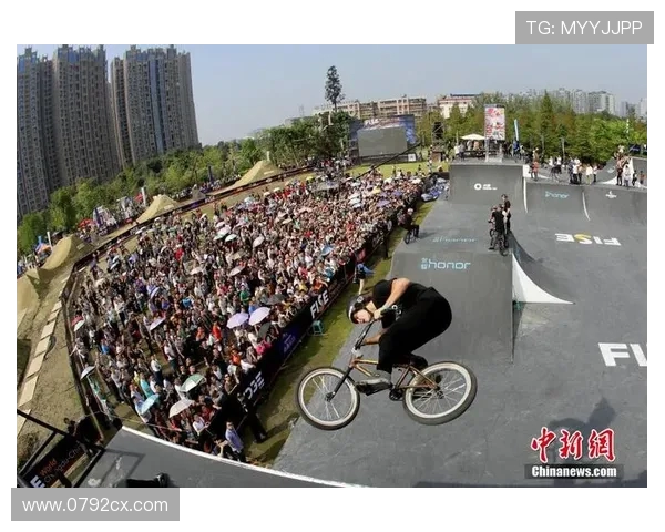 成都极限运动队在马拉松大满贯中的精彩表现与节奏分析