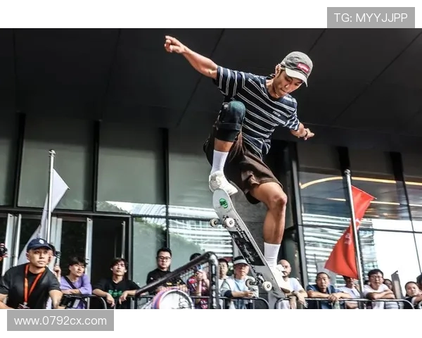 武汉滑板队战术揭秘：滑板巨献背后的团队精神与技巧分析